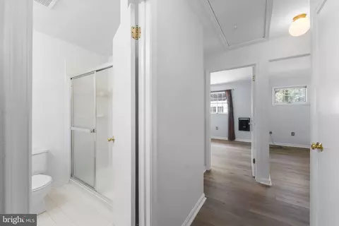 Entry Way - 10828 Moore Dr, Manassas, VA 20111 photo 11 of 12