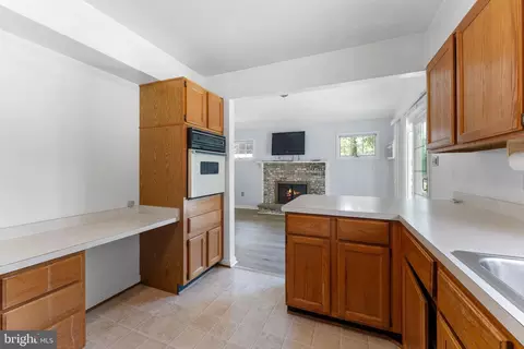 Kitchen - 10828 Moore Dr, Manassas, VA 20111 photo 3 of 3