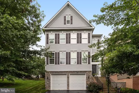 3105 Eagle Talon St, Woodbridge, VA 22191