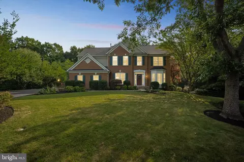 7690 Visionary Ct, Manassas, VA 20112