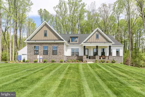 14645 Fitzwater Dr, Nokesville, VA 20181