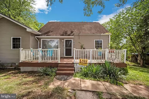 7610 Albemarle Dr, Manassas, VA 20111