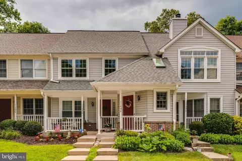 11492 Corinthia Ct, Woodbridge, VA 22192