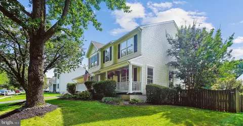 14694 Stratford Dr, Woodbridge, VA 22193