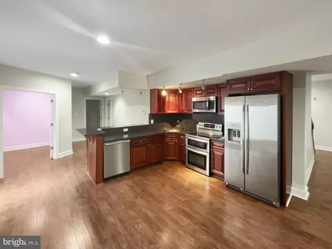 Kitchen - 18550 Kerill Rd, Triangle, VA 22172 photo 5 of 5