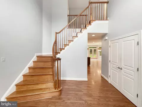 Entry Way - 18550 Kerill Rd, Triangle, VA 22172 photo 1 of 6