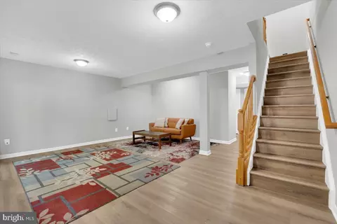 8302 Wallace Ln, Manassas, VA 20109 photo 16