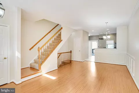 4254 Ashmere Cir, Dumfries, VA 22025 photo 4