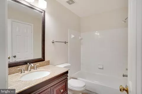 4254 Ashmere Cir, Dumfries, VA 22025 photo 19
