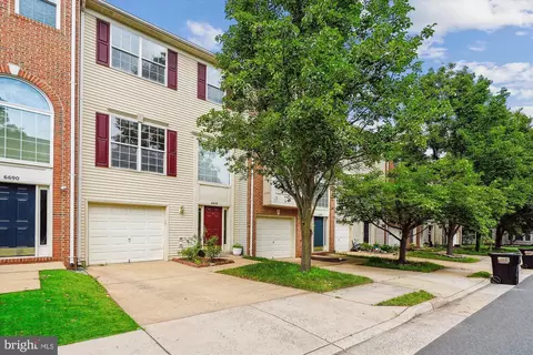 6688 Roderick Loop, Gainesville, VA 20155