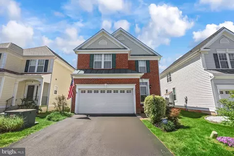 14725 Dogwood Park Ln, Haymarket, VA 20169