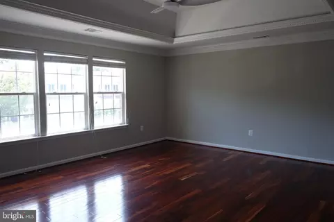 8196 Tenbrook Dr, Gainesville, VA 20155 photo 26