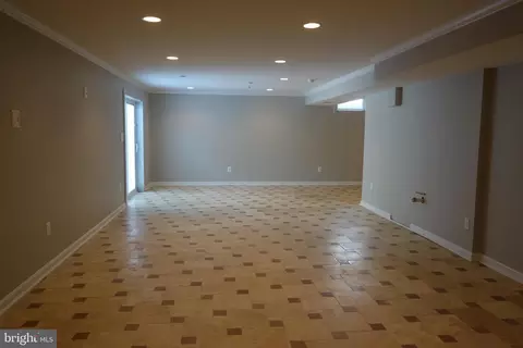 8196 Tenbrook Dr, Gainesville, VA 20155 photo 42