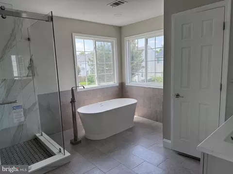 8196 Tenbrook Dr, Gainesville, VA 20155 photo 28
