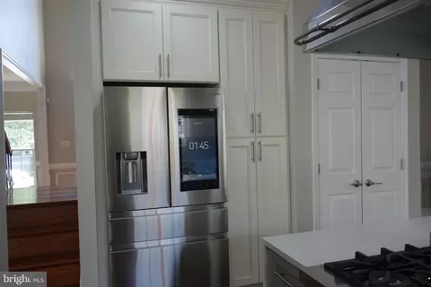 8196 Tenbrook Dr, Gainesville, VA 20155 photo 22