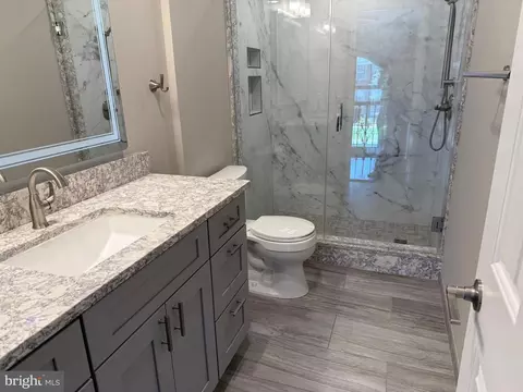 8196 Tenbrook Dr, Gainesville, VA 20155 photo 33