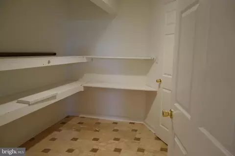 8196 Tenbrook Dr, Gainesville, VA 20155 photo 40