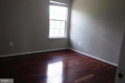 8196 Tenbrook Dr, Gainesville, VA 20155 photo 35