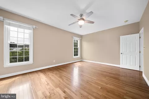 Bedroom - 6709 Buglecall Pl, Gainesville, VA 20155 photo 2 of 2