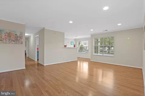 11014 Koman Cir #104, Manassas, VA 20109