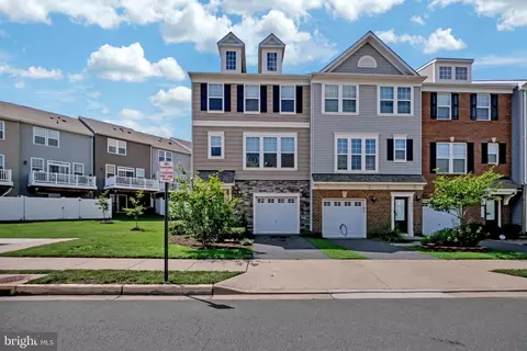 8428 Girvan Ct, Manassas, VA 20109