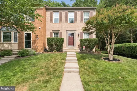 3838 Ogilvie Ct, Woodbridge, VA 22192