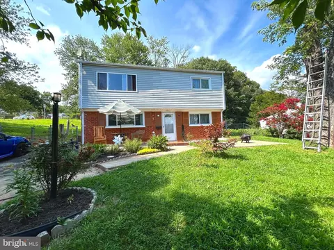 3422 Beaumont Rd, Woodbridge, VA 22193