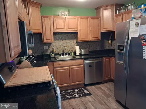 3213 Bradford St, Woodbridge, VA 22193