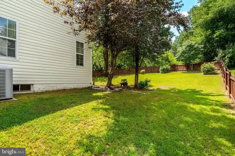 17516 Wayside Dr, Dumfries, VA 22026 photo 24