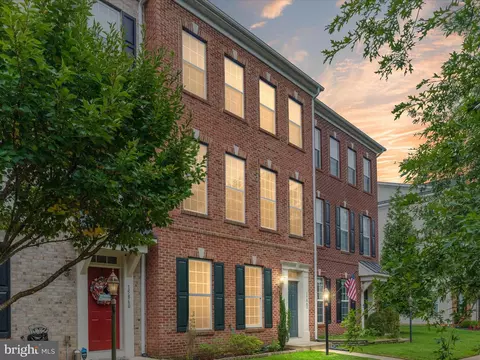 15862 Mackenzie Manor Dr, Haymarket, VA 20169