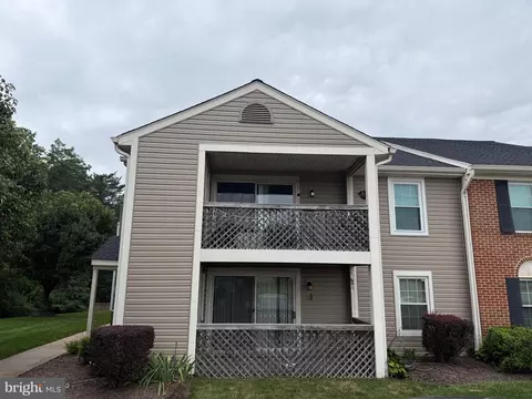 7882 Waverley Mill Ct, Gainesville, VA 20155