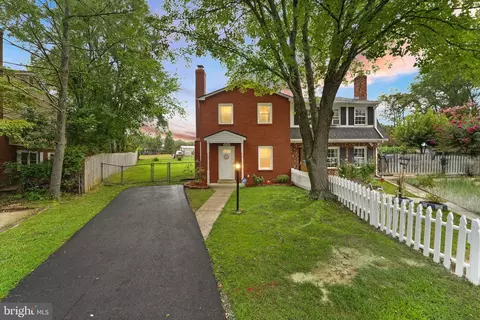 14106 Morrison Ct, Woodbridge, VA 22193