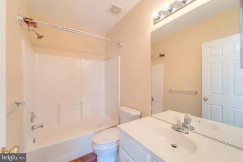 Other - 16285 Aspen Trail Ct, Triangle, VA 22172 photo 3 of 10