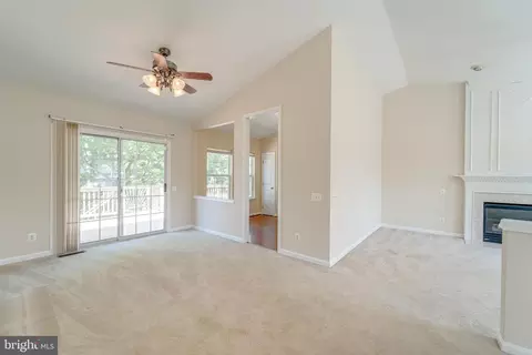 Living - 16285 Aspen Trail Ct, Triangle, VA 22172 photo 1 of 6