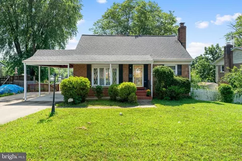 14615 Darbydale Ave, Woodbridge, VA 22193