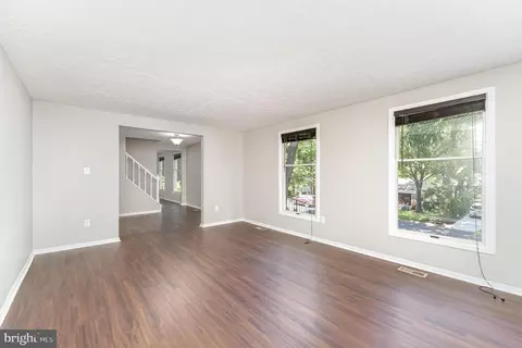 15431 Silvan Glen Dr, Dumfries, VA 22025 photo 8