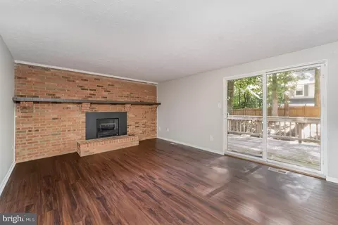 15431 Silvan Glen Dr, Dumfries, VA 22025 photo 5