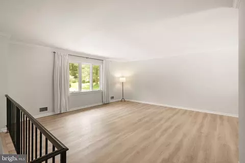 7251 Ridgeway Dr, Manassas, VA 20112 photo 11
