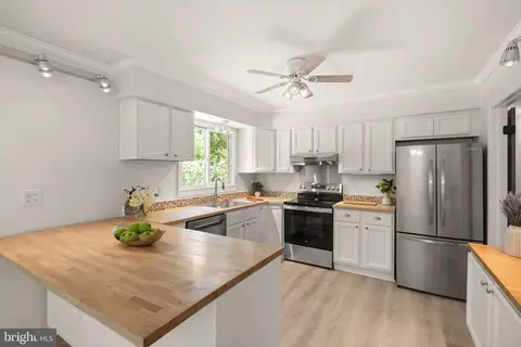 7251 Ridgeway Dr, Manassas, VA 20112 photo 18