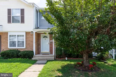 13142 Quann Ln, Woodbridge, VA 22193