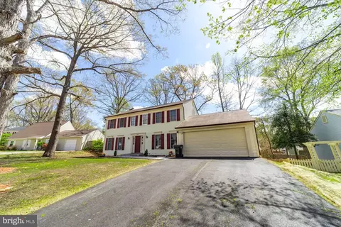 3867 Oriole Ct, Dumfries, VA 22025
