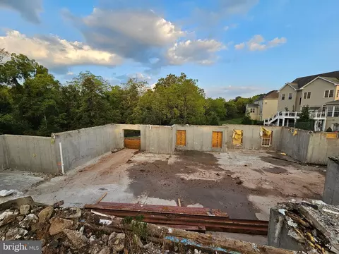 5005 Burnside Farm Pl, Haymarket, VA 20169