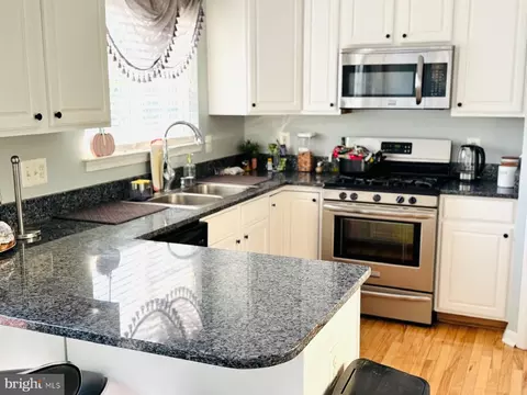 8620 Diver Ct, Bristow, VA 20136 photo 12
