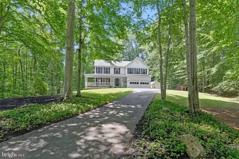 6265 Happy Creek Rd, Manassas, VA 20112