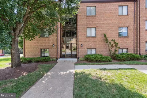 10625 Provincial Dr, Manassas, VA 20109