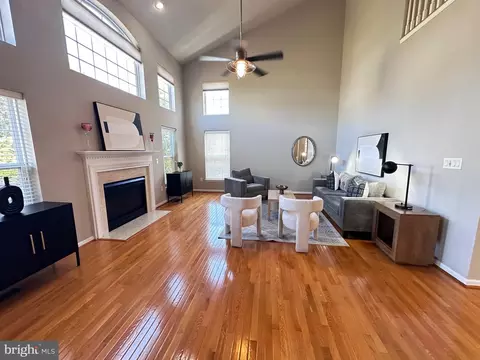 13103 Bigleaf Maple Ct, Gainesville, VA 20155 photo 8