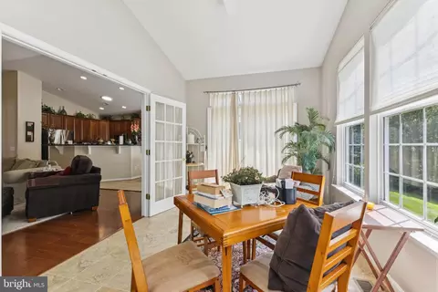 16076 Dancing Leaf Pl, Dumfries, VA 22025 photo 9