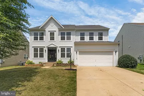 15186 Jennerette Ln, Woodbridge, VA 22193