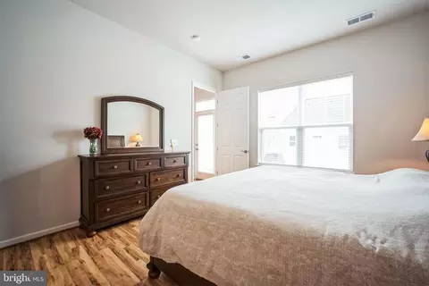 Bedroom - 9348 Crestview Ridge Dr, Bristow, VA 20136 photo 3 of 5