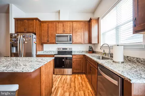 Kitchen - 9348 Crestview Ridge Dr, Bristow, VA 20136 photo 2 of 3